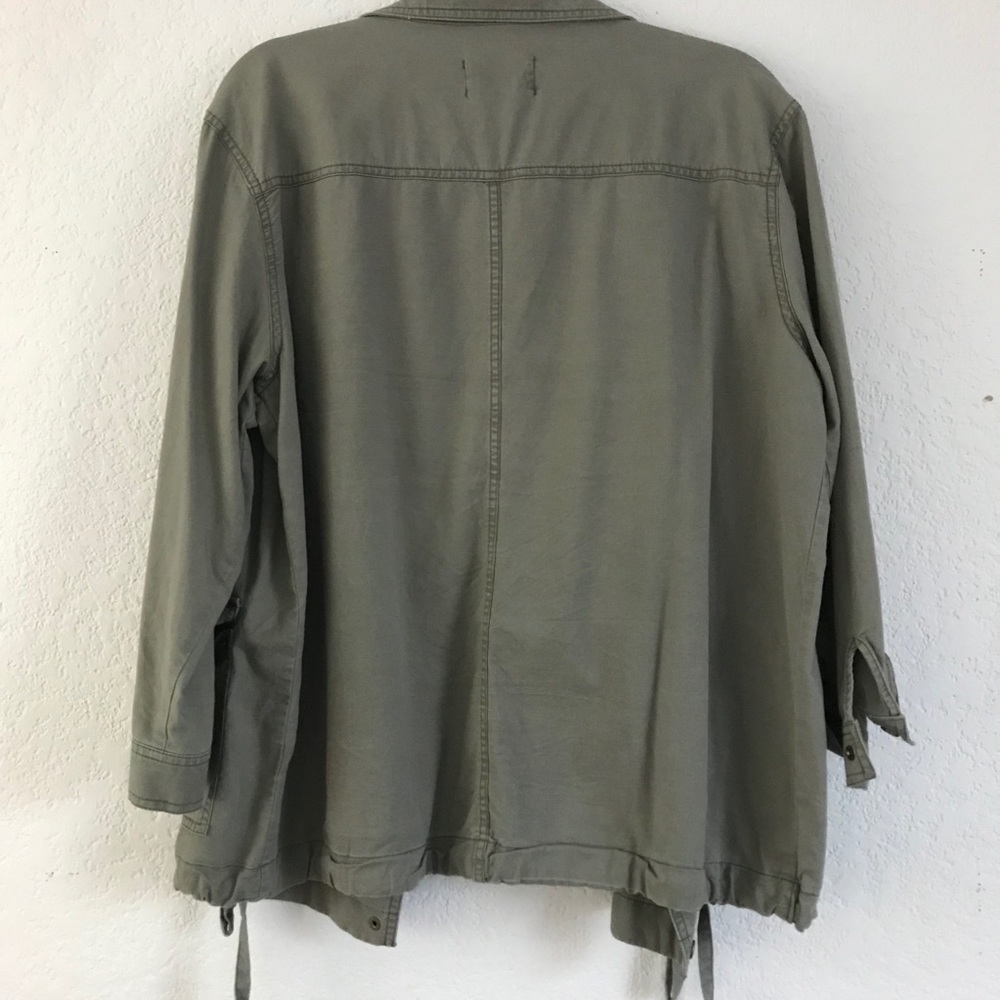 Light jacket - Picture 2 of 4
